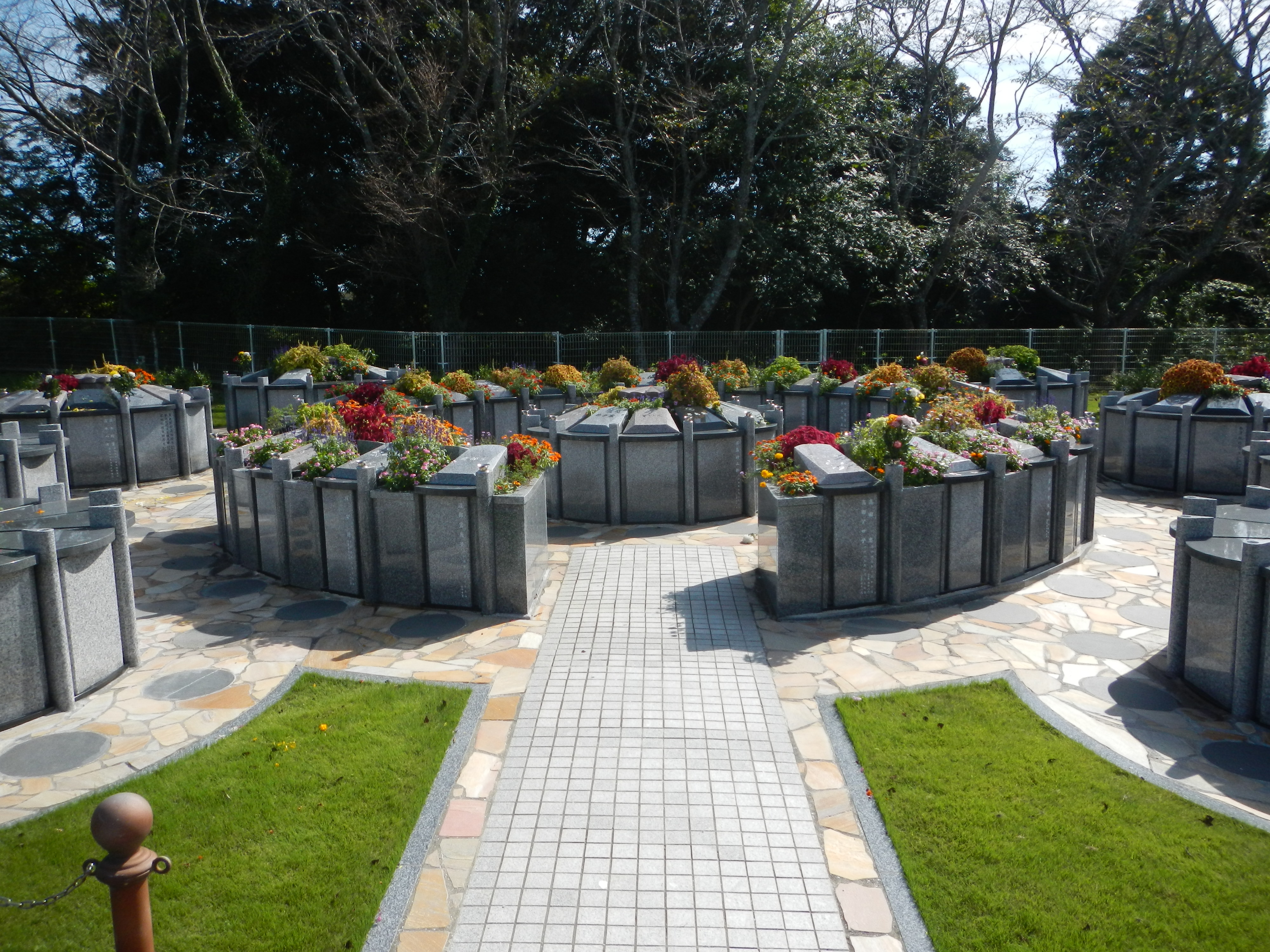 成田メモリアルパークサークル墓