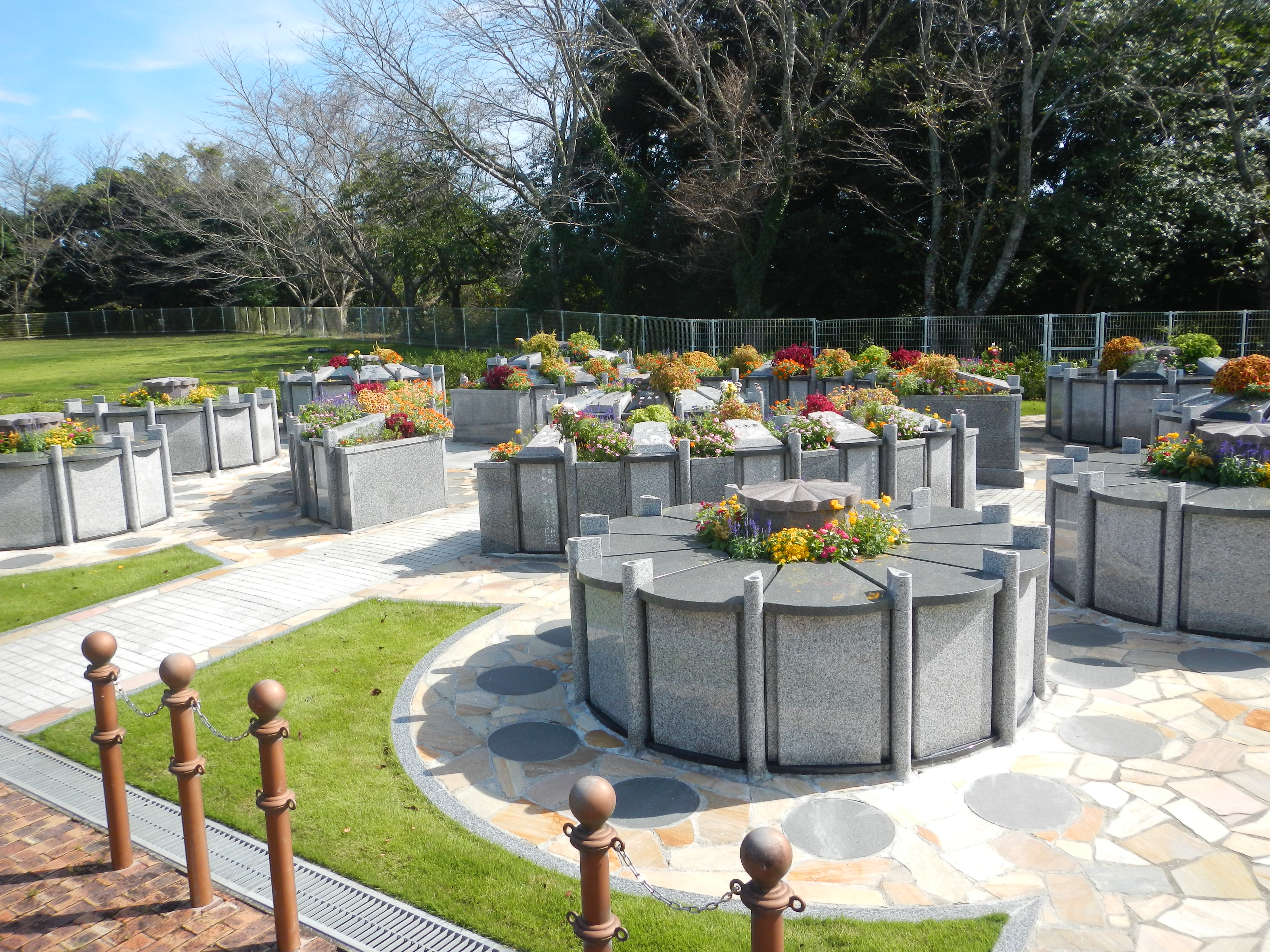 成田メモリアルパークサークル墓