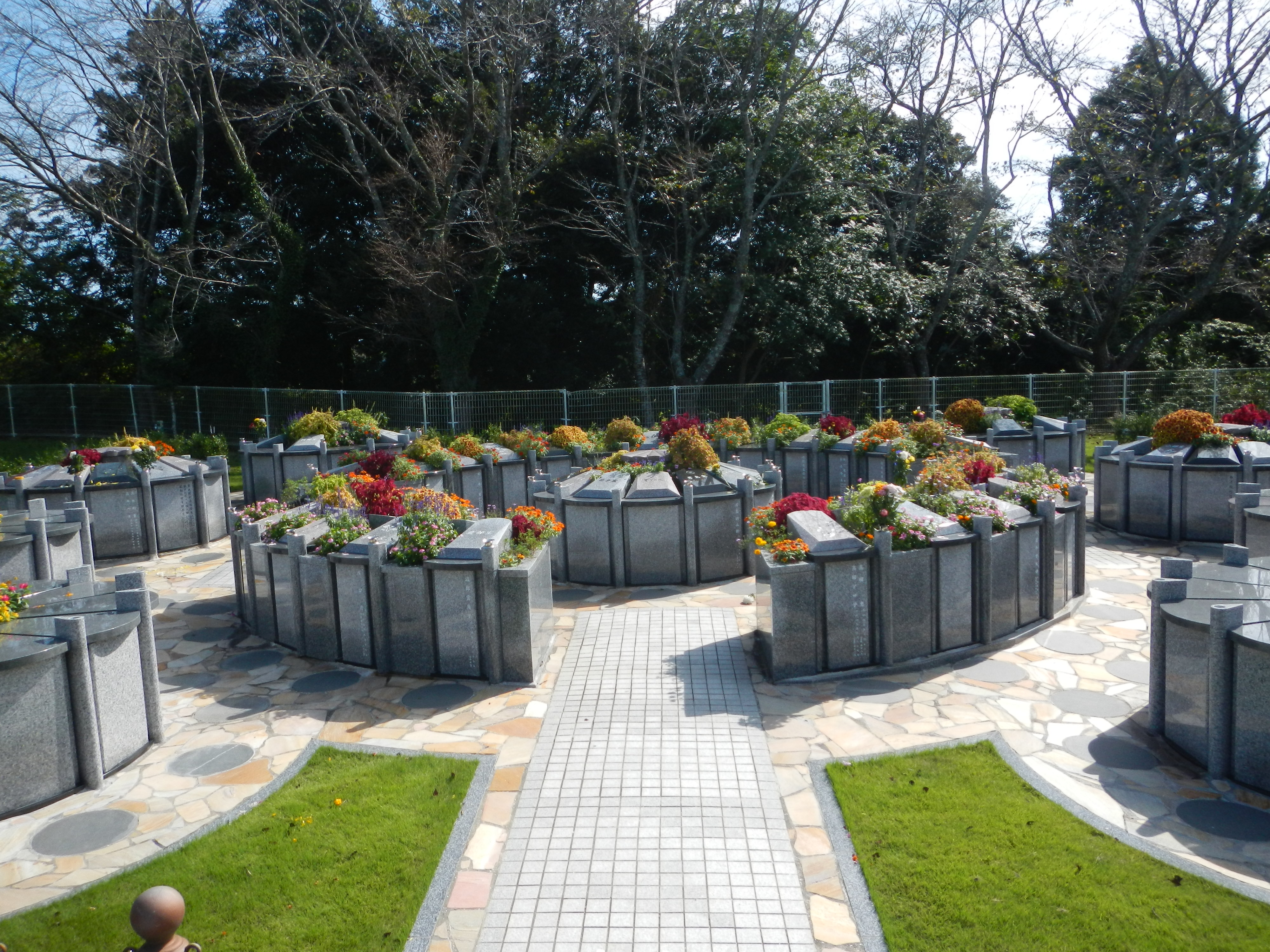 成田メモリアルパークサークル墓