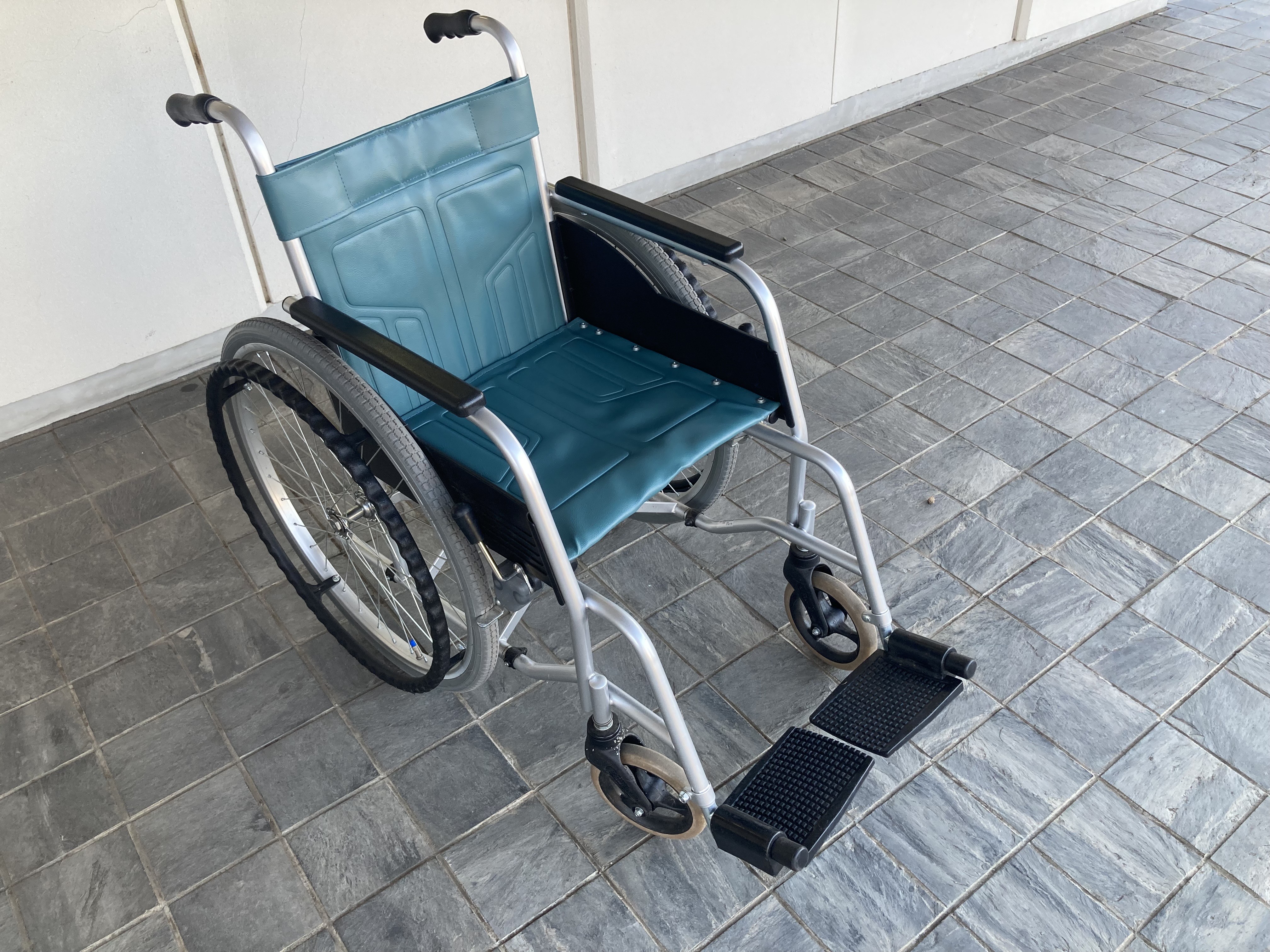 車いす貸出（無料）